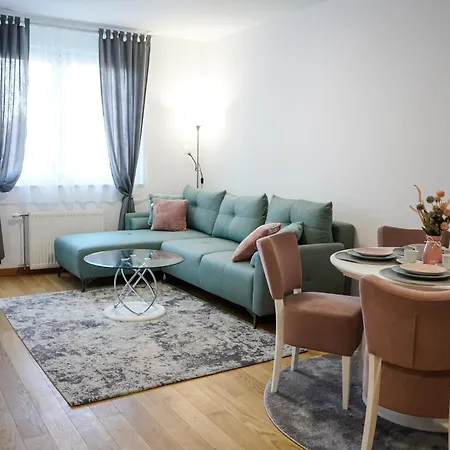 Andora * Novi Sad